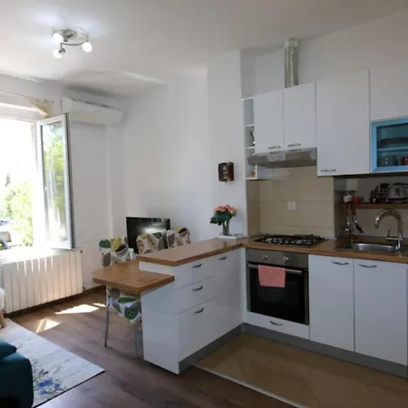 Lejlighed Two Bedroom *